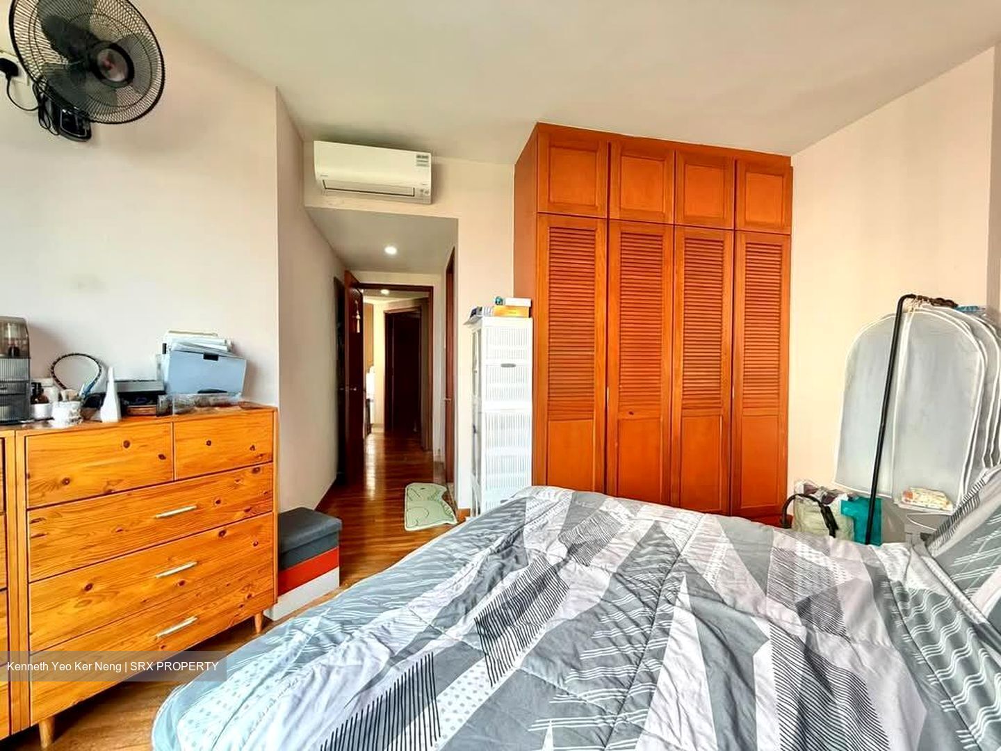 Simei Green Condominium (D18), Condominium #588835181